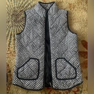 Red Camel B&W Chevron vest